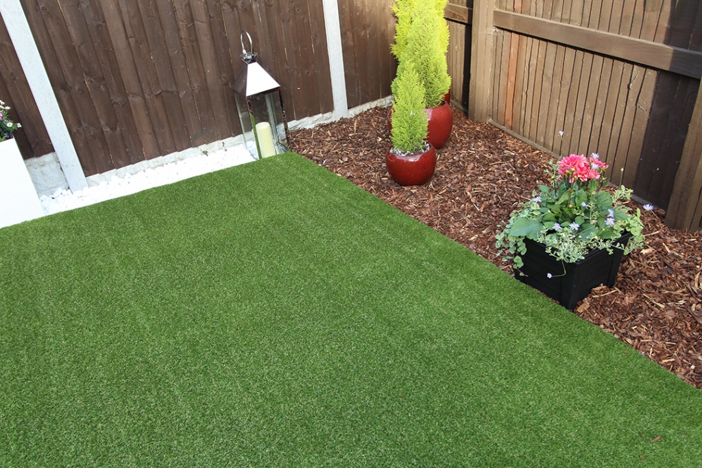 Artificial Grass Steel Edging Polished Artificial Grass