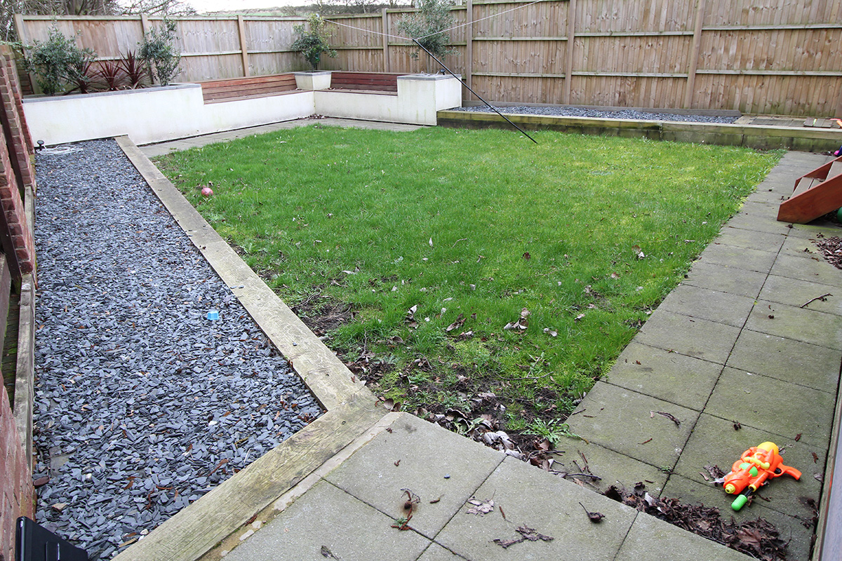 Back Garden Morley Leeds - After Artificial Grass