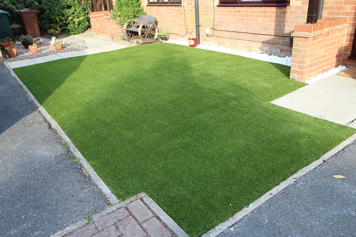 Front Garden Leeds - After Artificial Grass
